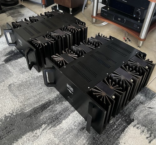 Mark levinson monaural - no,