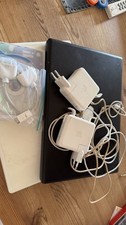 2 Apple Mac Book 2007/08