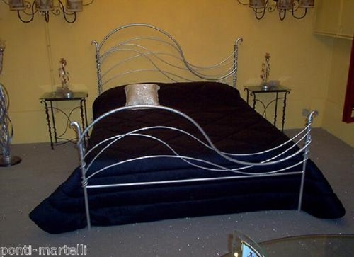 Letto ferro battuto - in,