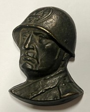Placca scultura in bronzo raffigurante Mussolini Duce guerra fascio