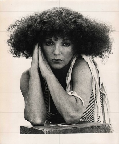 Joan collins 8 b w - collins, x
