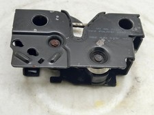 Chiusura cofano VOLKSWAGEN