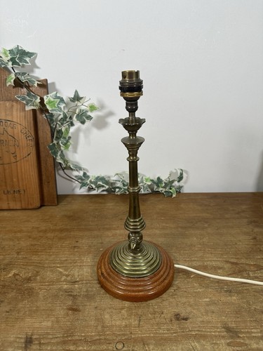 Vintage brass candlestick lamp - brass,