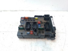 6500Y3 SCATOLA RELÈ/FUSIBILI