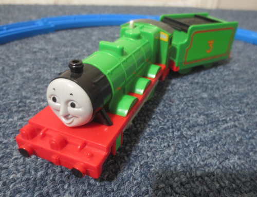 Thomas friends henry - thomas, &