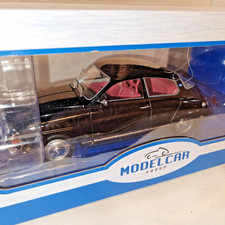 SAAB 96 V4 - 1971 - Rosso - MCG 1:18