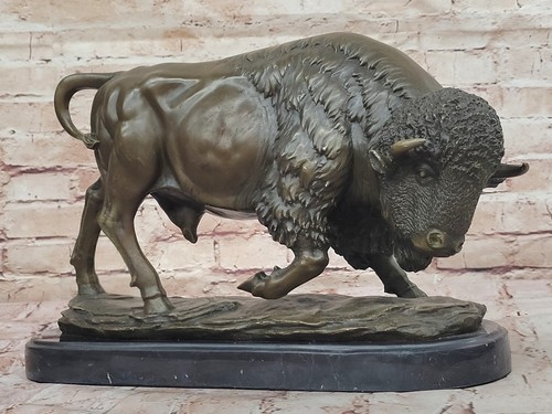 Statua scultura bronzo marmo