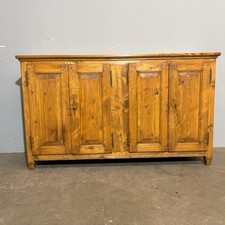 Antica credenza servante