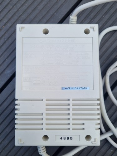 Alimentatore commodore amiga - alimentatore,
