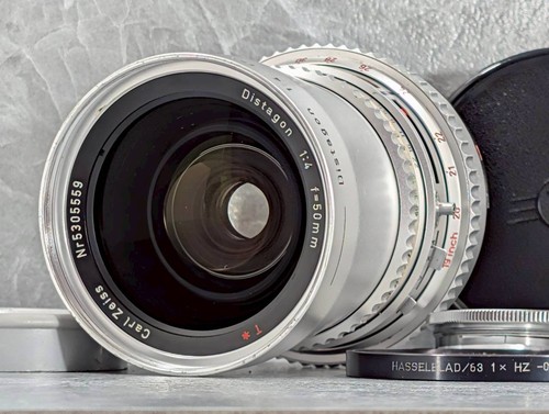 Ottica mint hasselblad carl - mint,