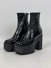 Stivaletti neri larghi elasticizzati platform Miu miu by Prada