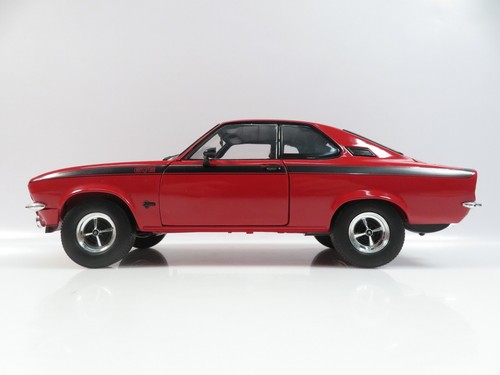 Norev 1975 manta gt - 1:18,