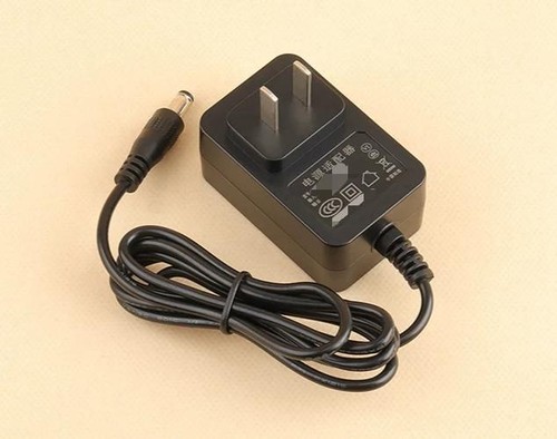 Alimentatore caricabatterie