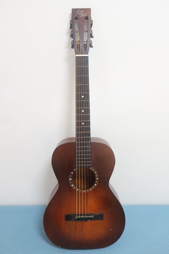 Chitarra vintage 1930