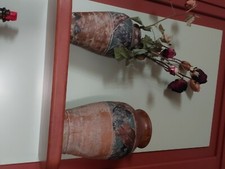 Due vasi antichi n terracotta