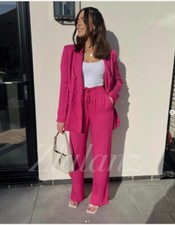 Blazer fucsia Zara SS22 corto