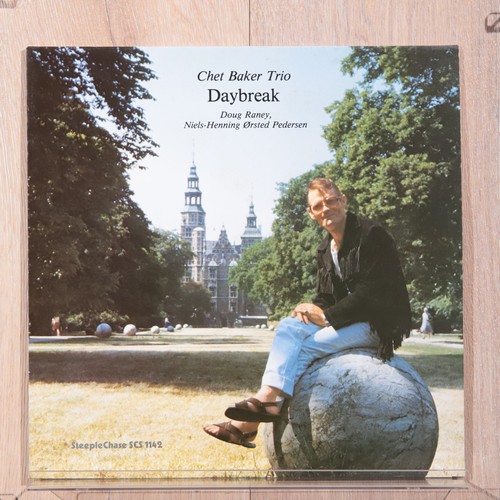 Chet baker trio daybreak - trio,