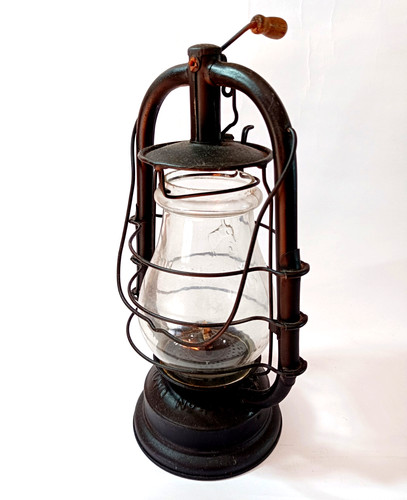 Lampada petrolio antica - a,