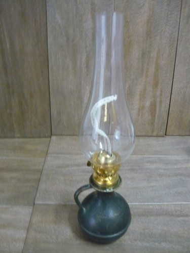 Riproduzione lume lampada