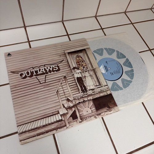Outlaws self titled - outlaws, 1975