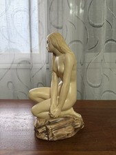 Statua in ceramica