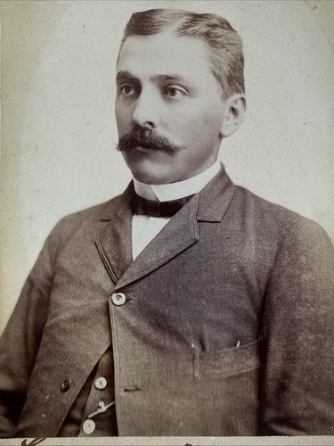 Cabinet card arlington - card,