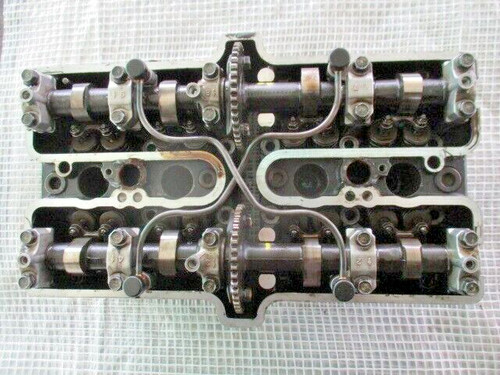 Testa testata completa - testata,