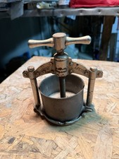 Antica pressa manuale francese