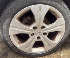 N4 cerchi in lega R17 RENAULT MEGANE III berlina 2011 1.5D mot K9K J8 grigio