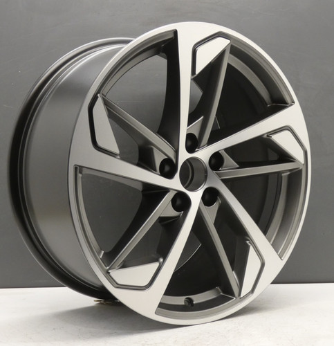 Audi 83a line taglio - q3,