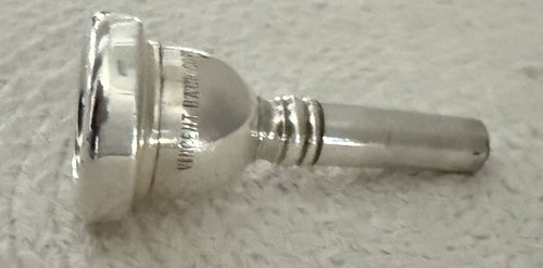 Vintage vincent bach corp - vintage,