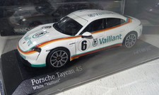 Minichamps Porsche Taycan 4S