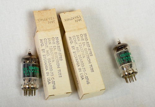 Coppia tubi preamplificatore
