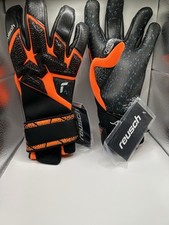 Reusch Attrakt Fusion Carbon