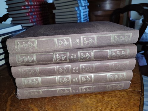 Antiquariato enciclopedia