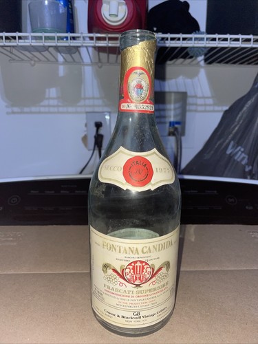 Bottiglia vino vuota - di,