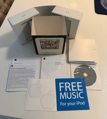 Apple ipod photo - apple,