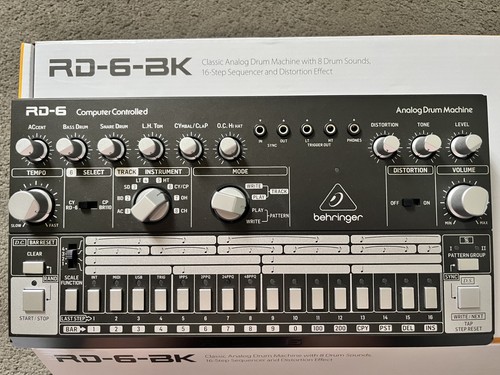 Behringer roland tr - rd-6-bk,