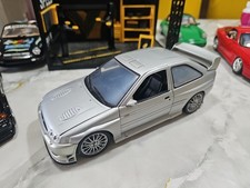UT Models 1/18 Ford Escort RS