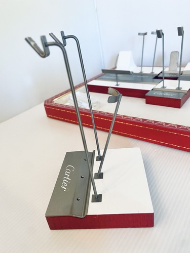 Cartier stand display pen - stand,