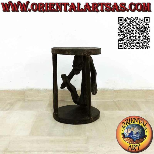 Sgabello stile primitivo - stile,