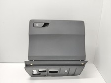 CASSETTO PORTA OGGETTI PER AUDI Q2 Serie (GAB) 81B857035B (16>)