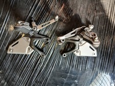 Kit pedane Kawasaki Z900 2019/2022.  CodCM25000001