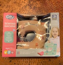 Nuova macchina da cucire fai