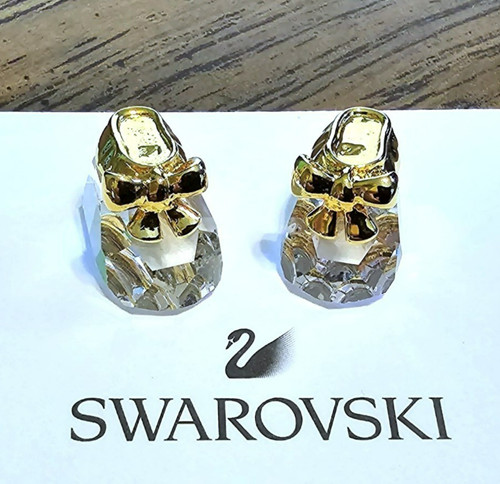 Swarovski crystal - 👶,