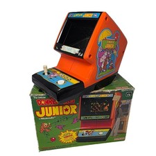 Gioco arcade da tavolo vintage