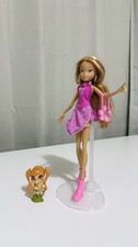 Mattel Winx Club - Flora Doll