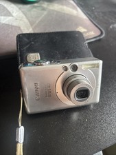 Fotocamera e custodia digitale