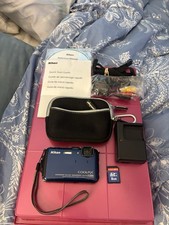 Nikon Coolpix AW100-WATERPROOF