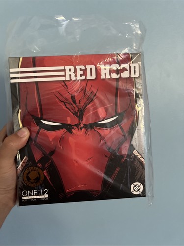Mezco toyz one cappuccetto - one:12,
